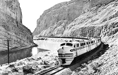cbandqoiltrain.jpg